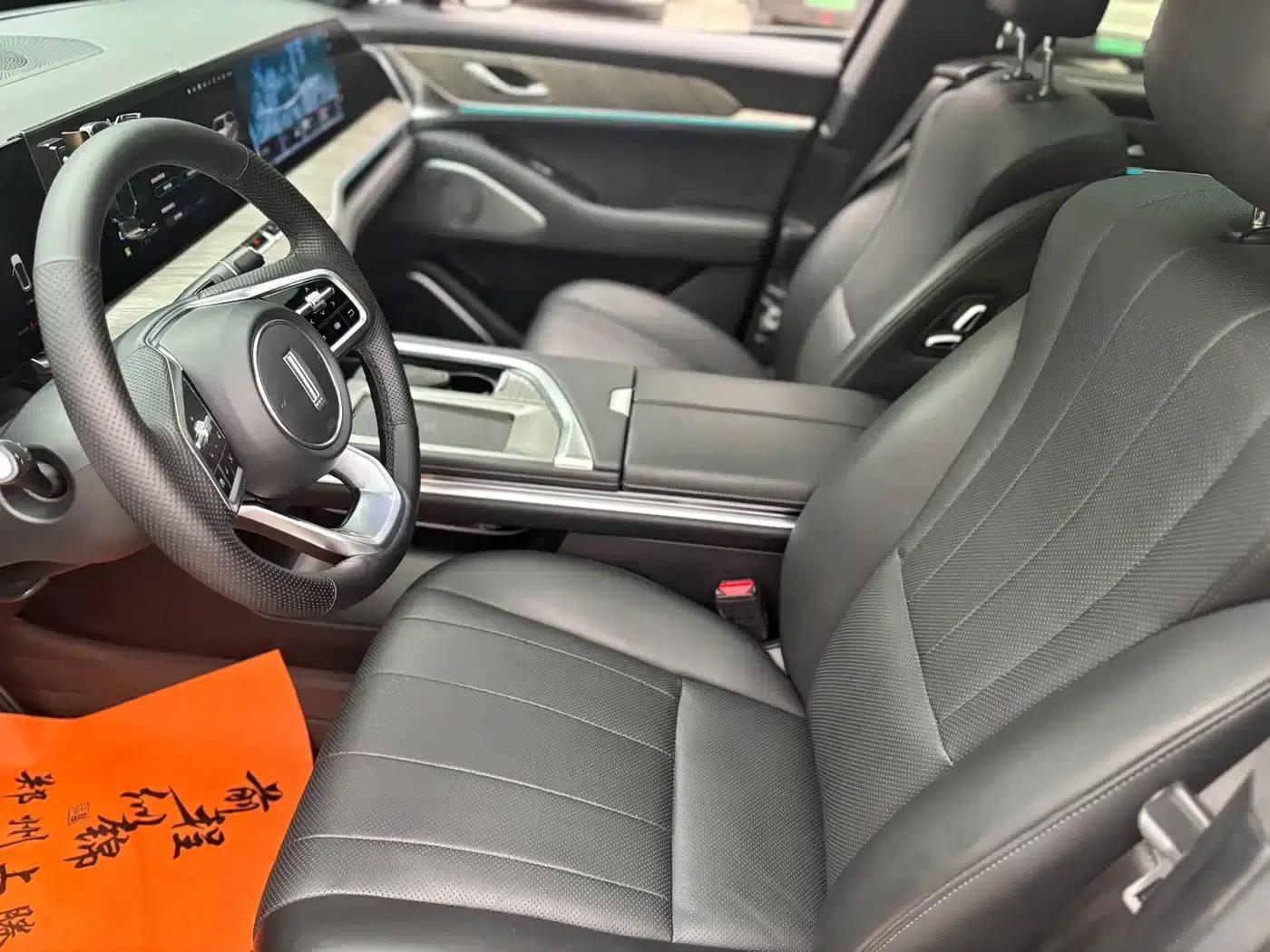 Weipai Lanshan 2023 Four-Wheel Drive Extended Range Edition — миниатюра 14