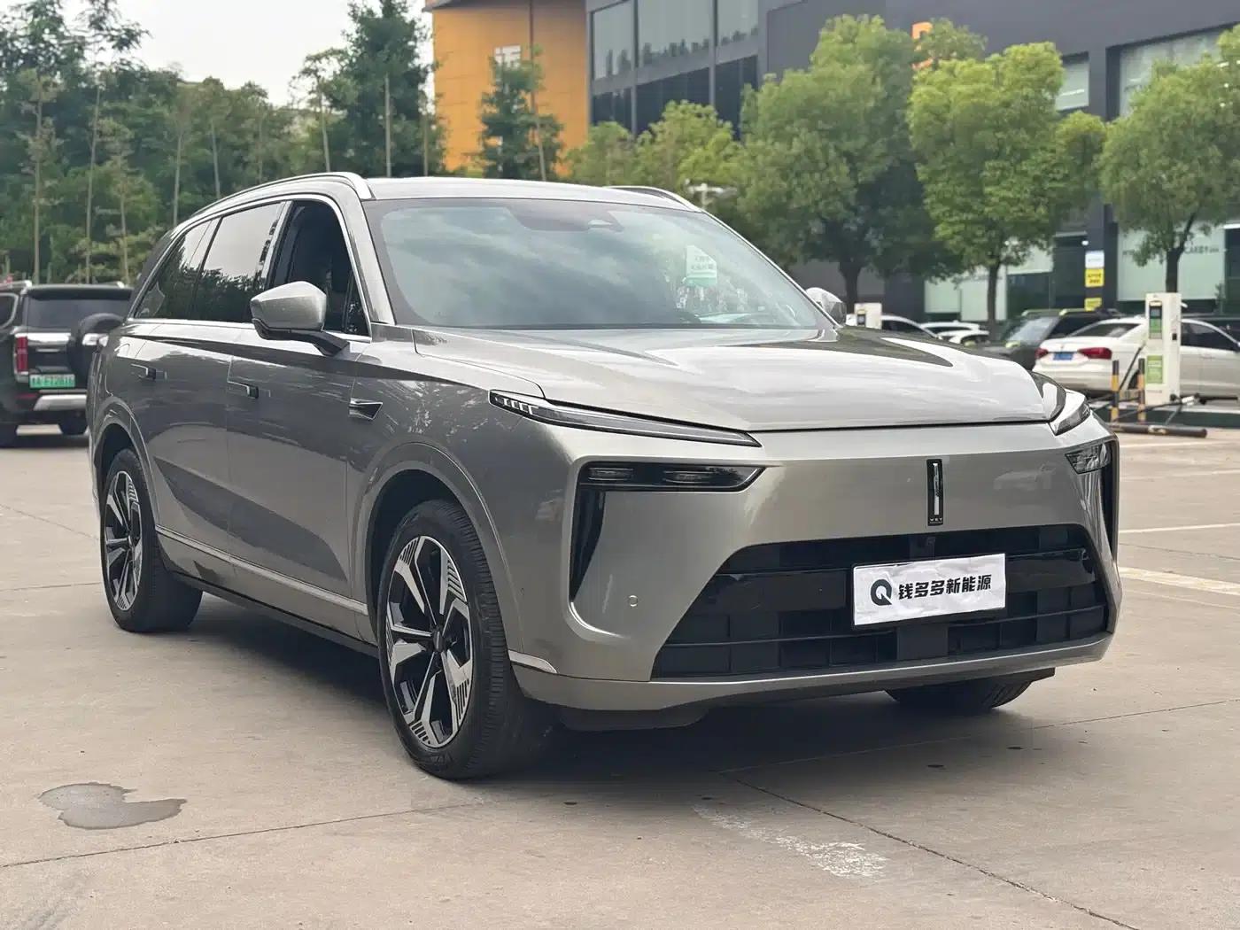 Weipai Lanshan 2023 Four-Wheel Drive Extended Range Edition — миниатюра 3