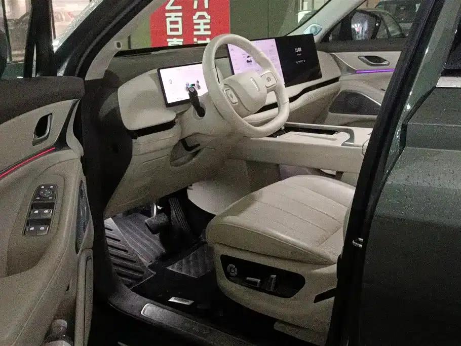 Weipai Blue Mountain 2025 4WD Max — миниатюра 9