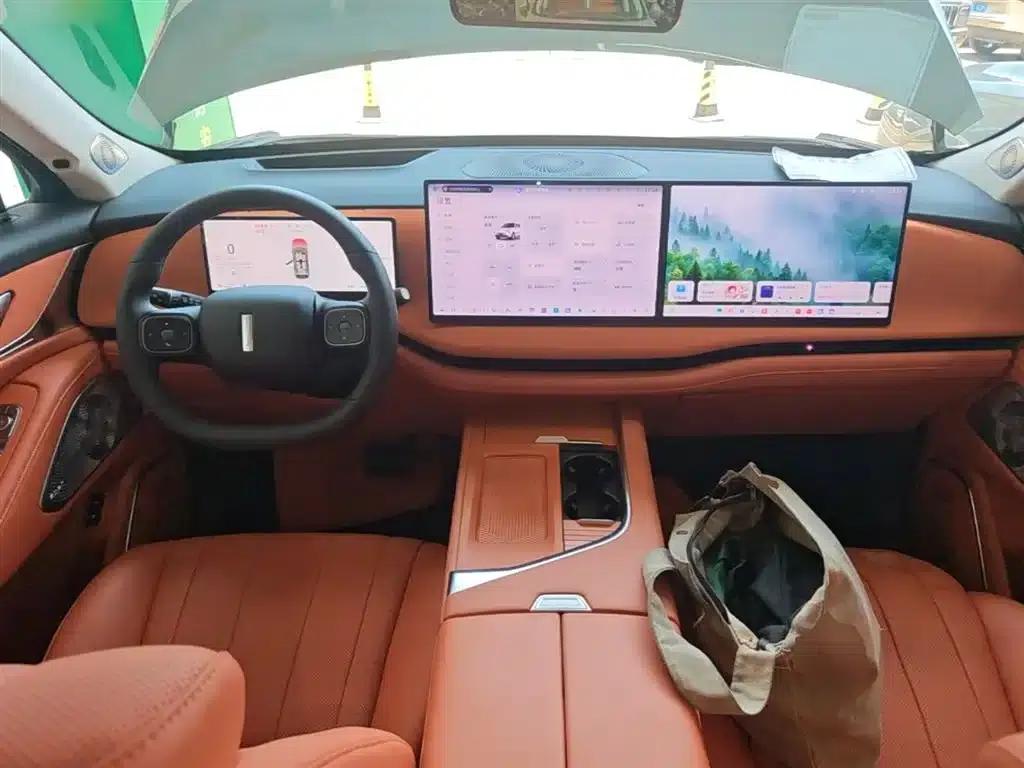 Weipai Blue Mountain 2025 Four-Wheel Drive Ultra — миниатюра 10