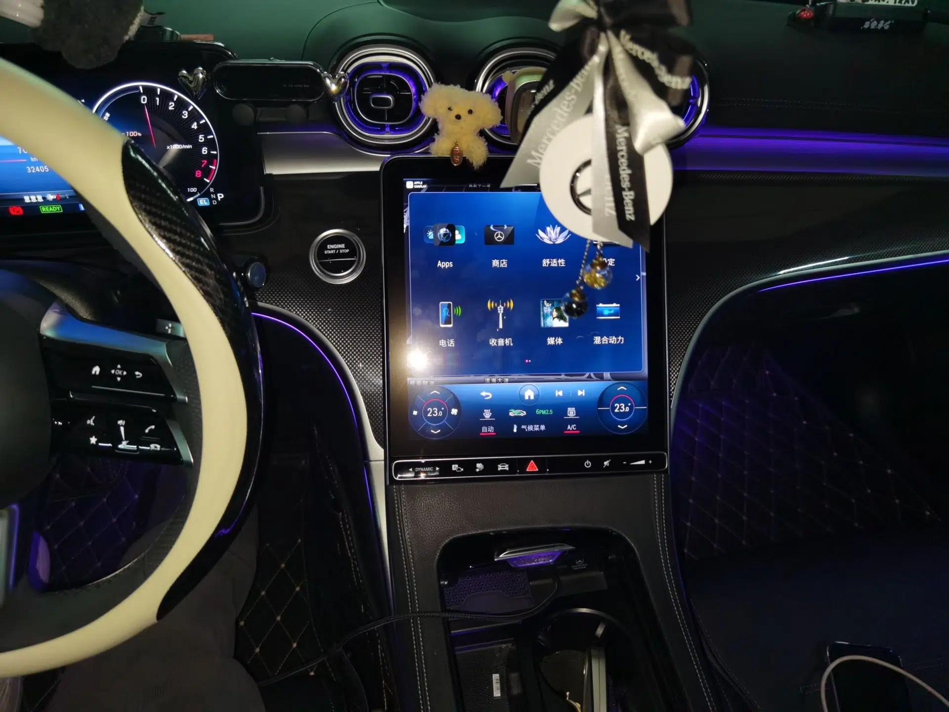Mercedes-Benz C-Class New Energy 2023 C 350 eL — миниатюра 14