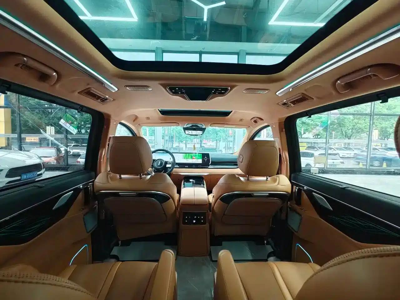 Weipai Gaoshan 2023 4WD Executive Extended Edition — миниатюра 15
