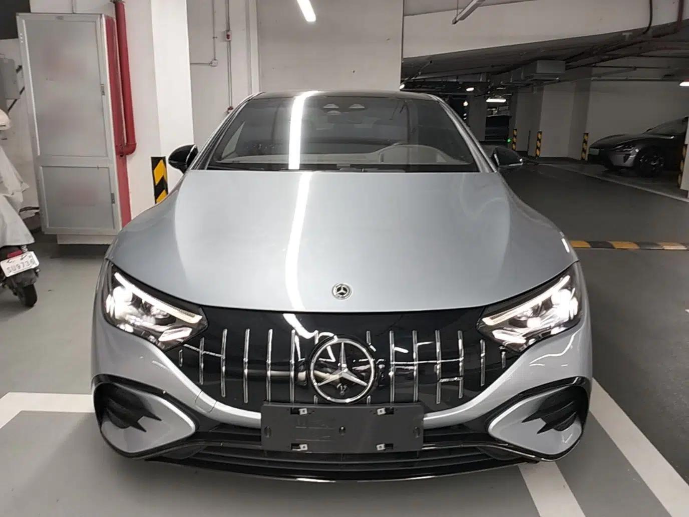Mercedes-Benz EQE AMG 2023 AMG EQE 53 4MATIC+ — миниатюра 2