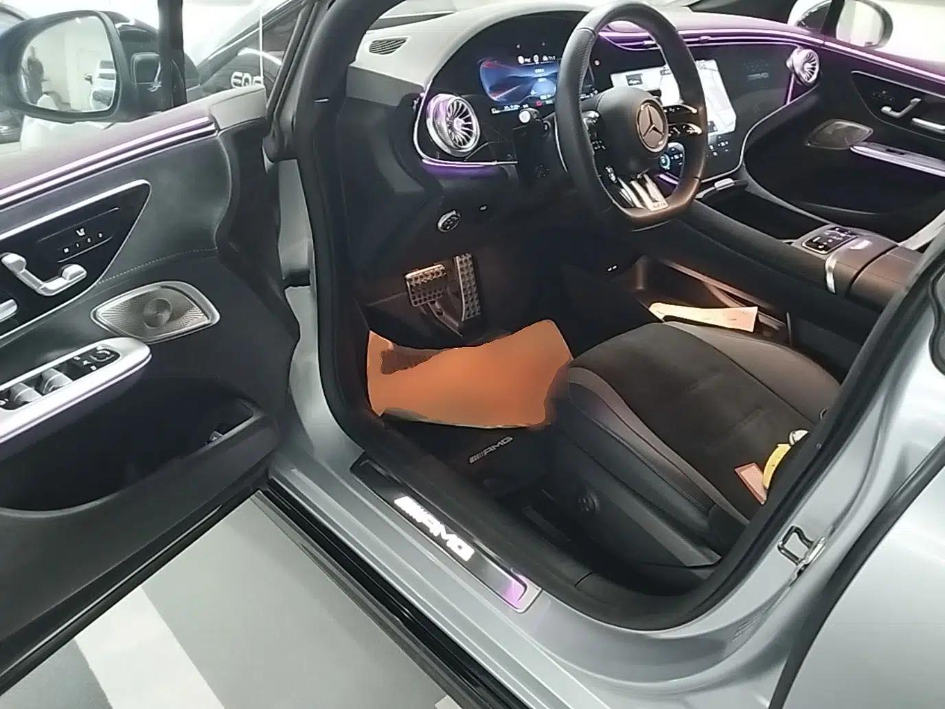 Mercedes-Benz EQE AMG 2023 AMG EQE 53 4MATIC+ — миниатюра 19