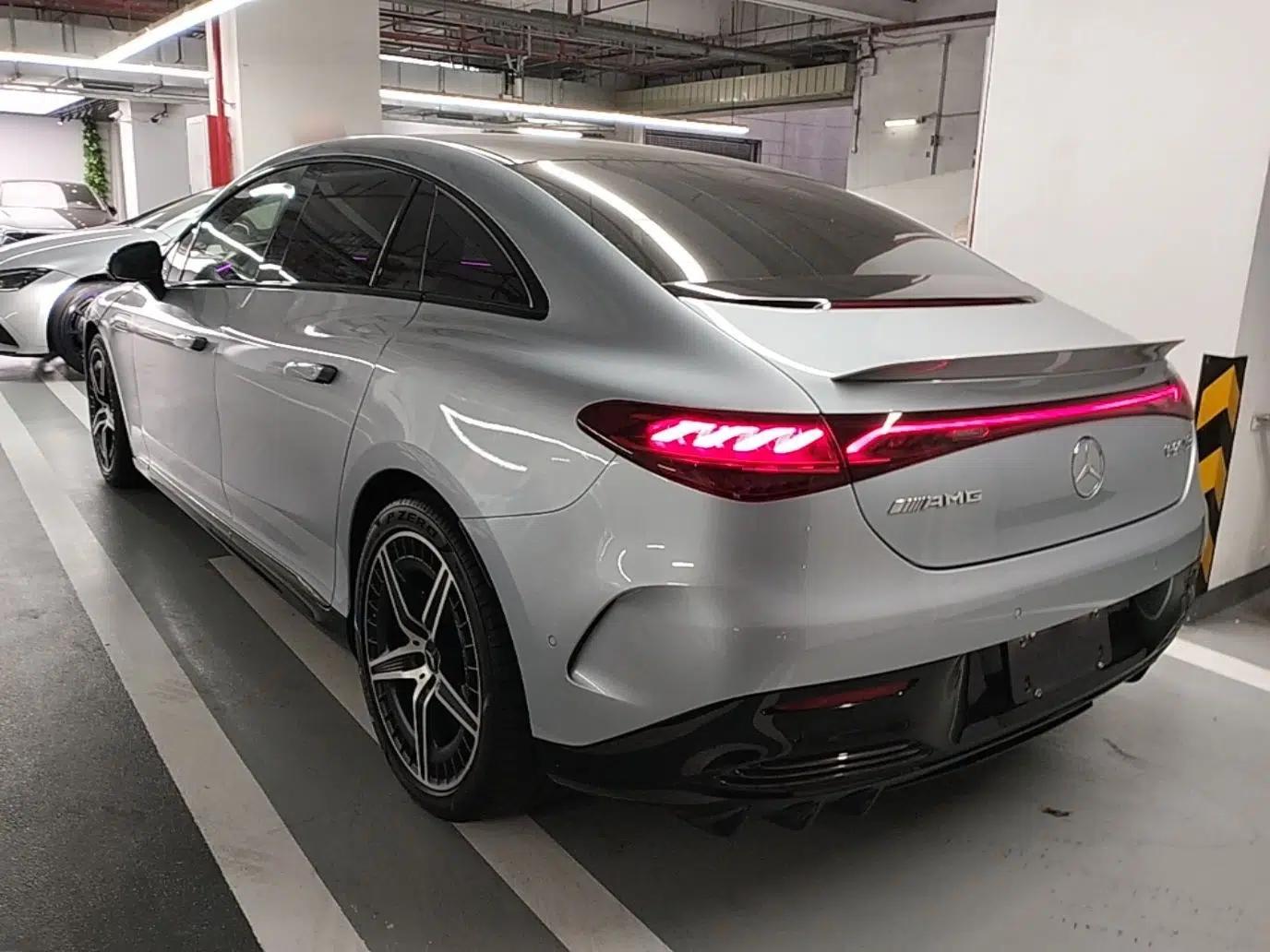 Mercedes-Benz EQE AMG 2023 AMG EQE 53 4MATIC+ — миниатюра 4