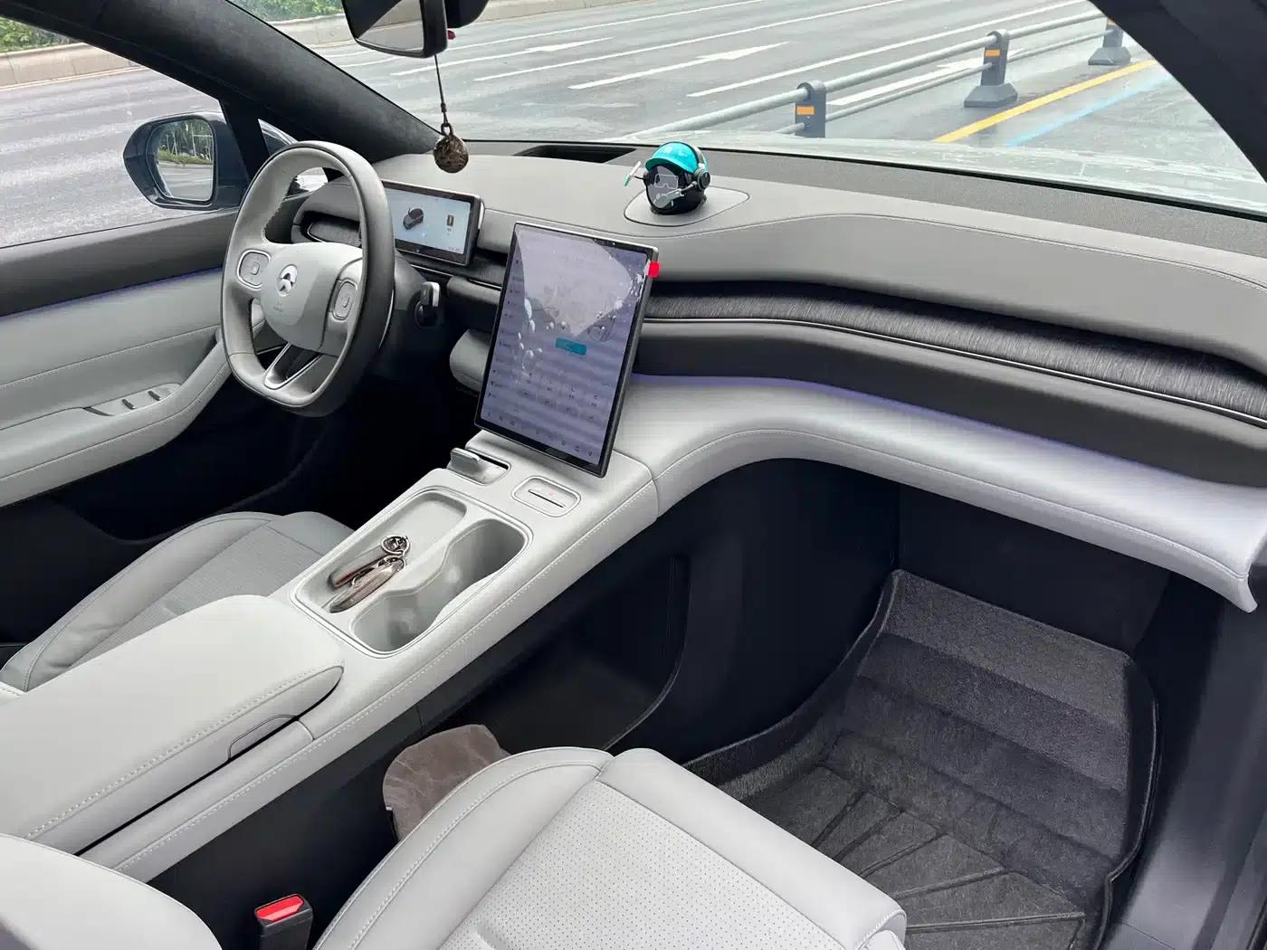 NIO ES6 2024 model 75kWh — миниатюра 3