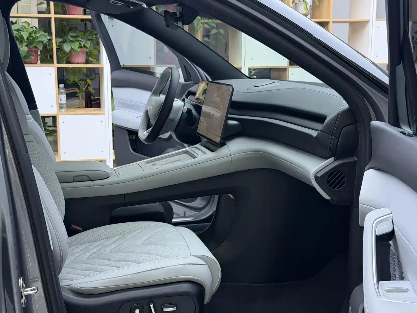 NIO ES6 2025 model 75kWh — миниатюра 13