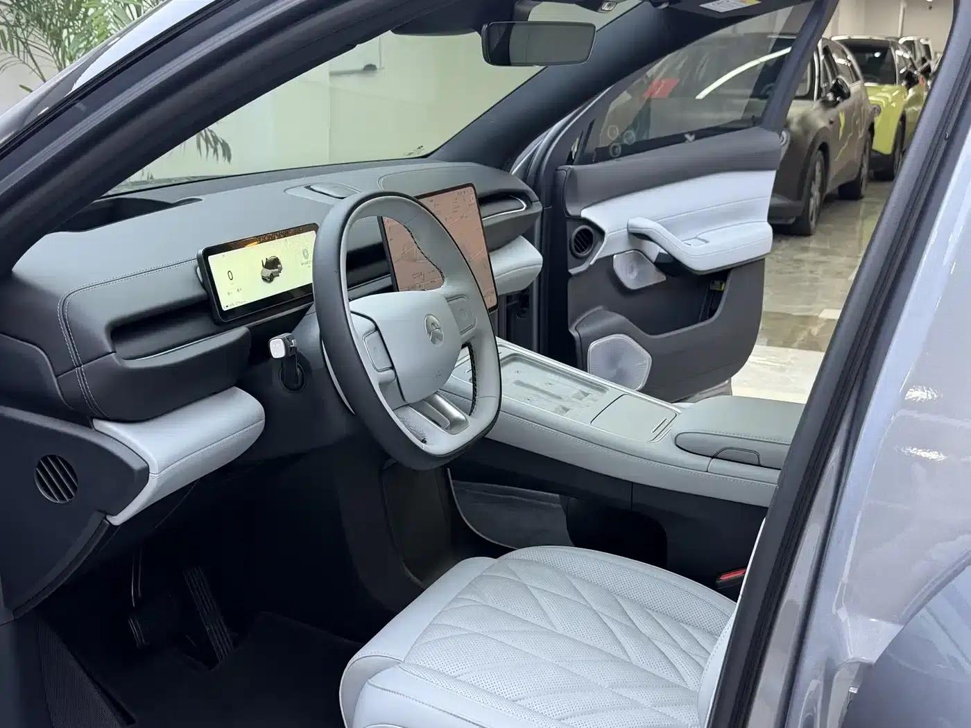 NIO ES6 2025 model 75kWh — миниатюра 4