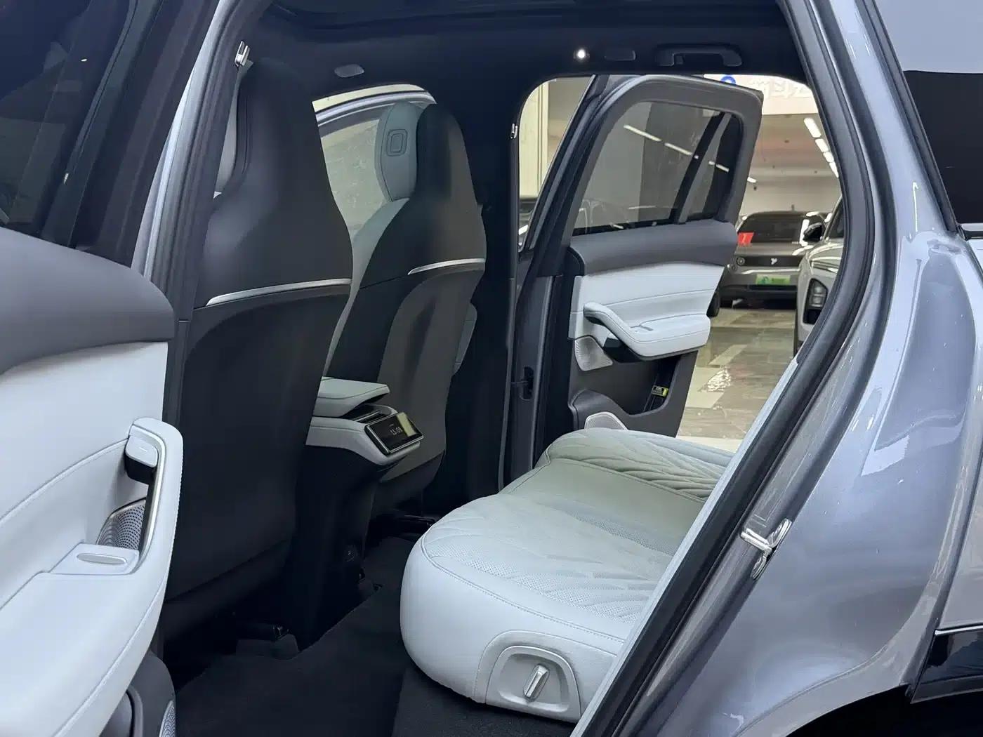 NIO ES6 2025 model 75kWh — миниатюра 5