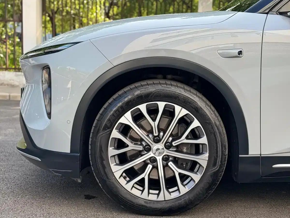 NIO ES6 2024 model 75kWh — миниатюра 3