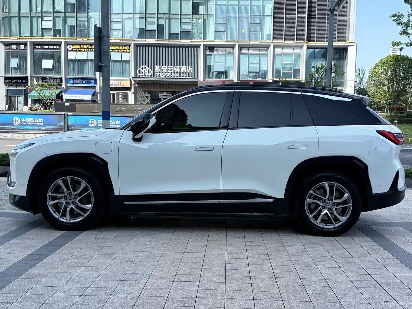 NIO ES6 2020 420KM Sport Edition — миниатюра 2