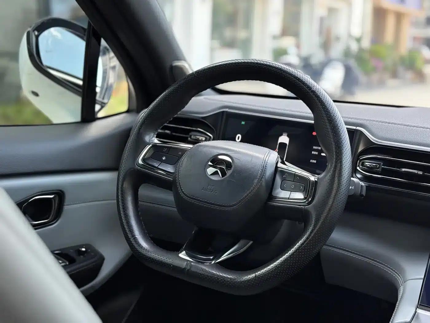 NIO ES6 2020 420KM Sport Edition — миниатюра 16