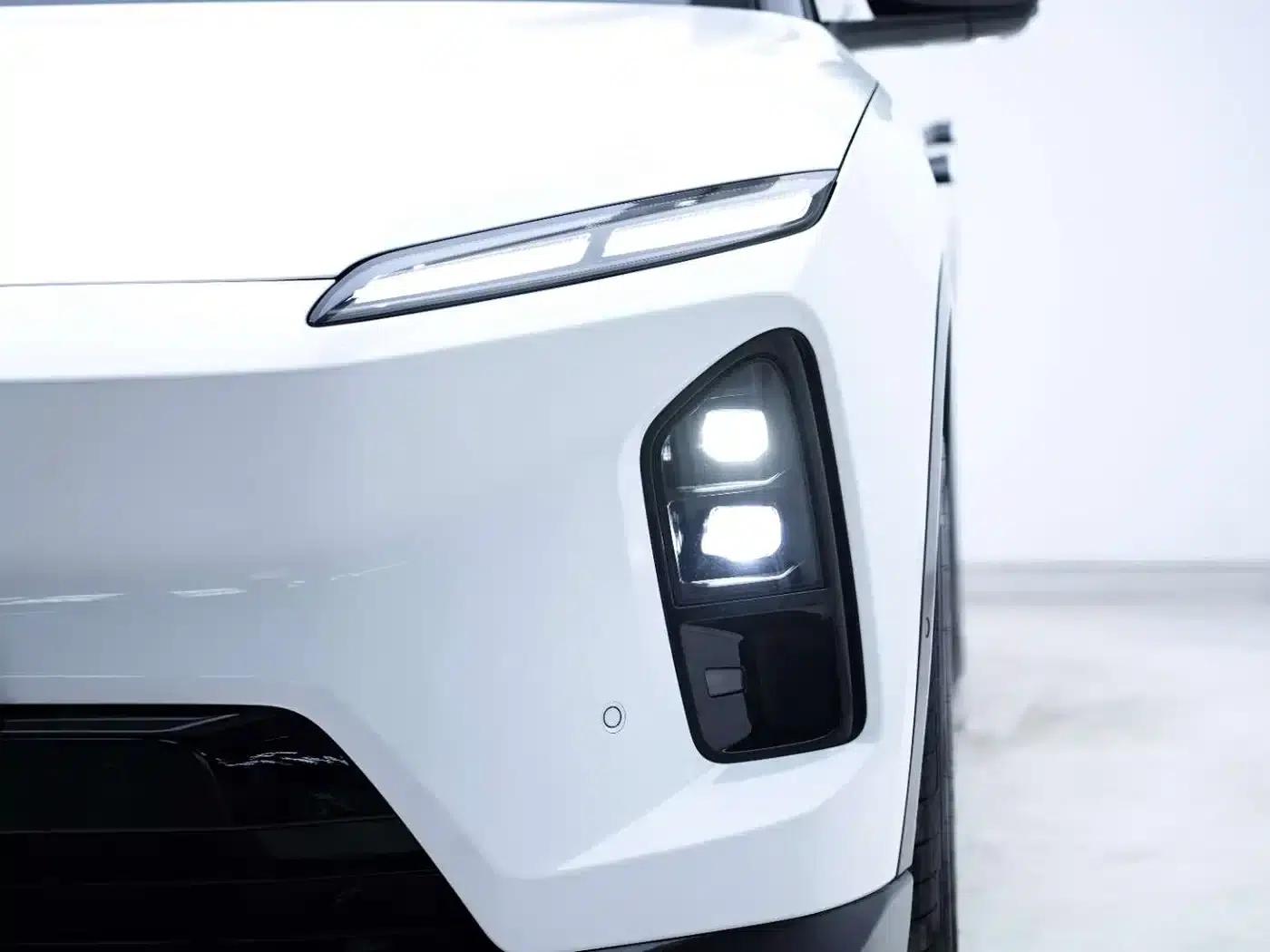 NIO ES6 2025 model 75kWh — миниатюра 8