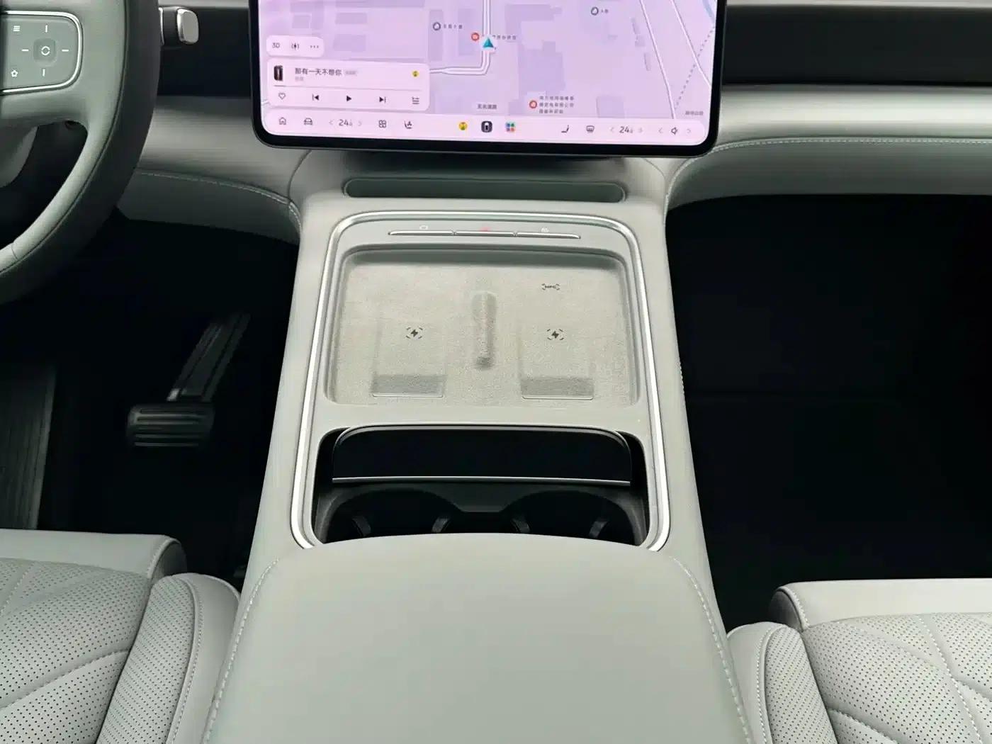 NIO ES6 2024 model 75kWh — миниатюра 12