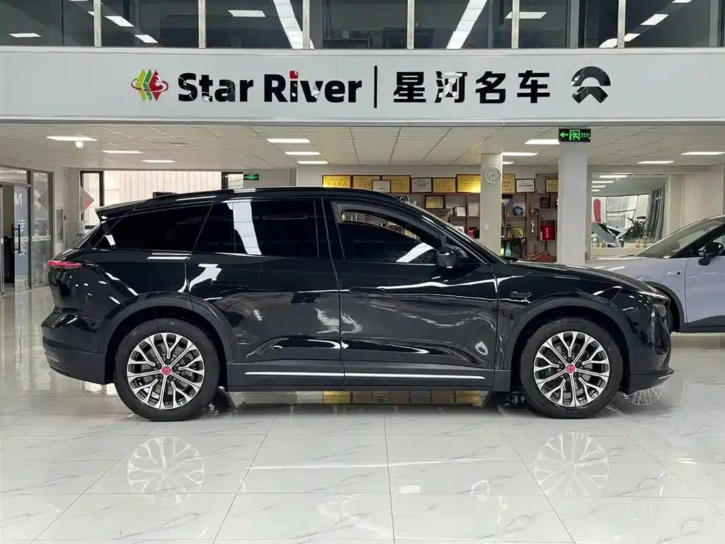NIO ES6 2023 model 75kWh — миниатюра 4