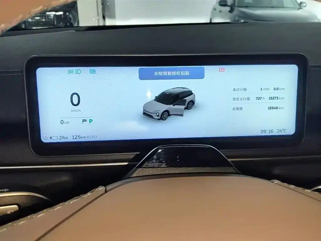 NIO ES6 2025 model 75kWh — миниатюра 8