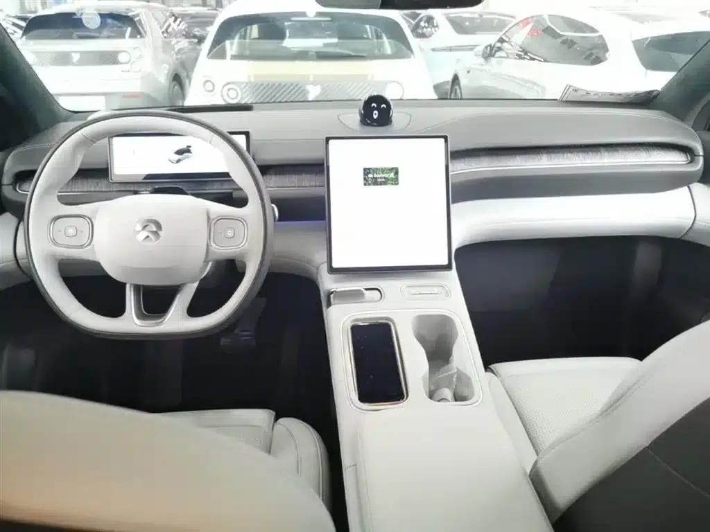 NIO ES6 2024 model 75kWh — миниатюра 10