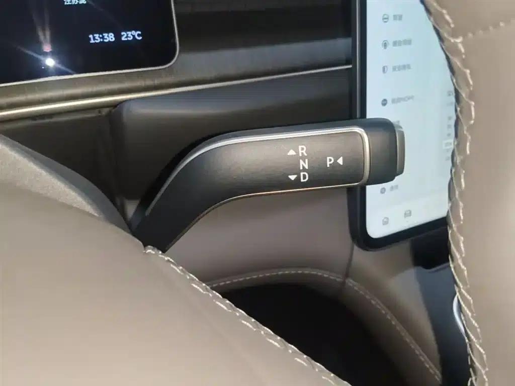 NIO ES6 2025 model 75kWh — миниатюра 14