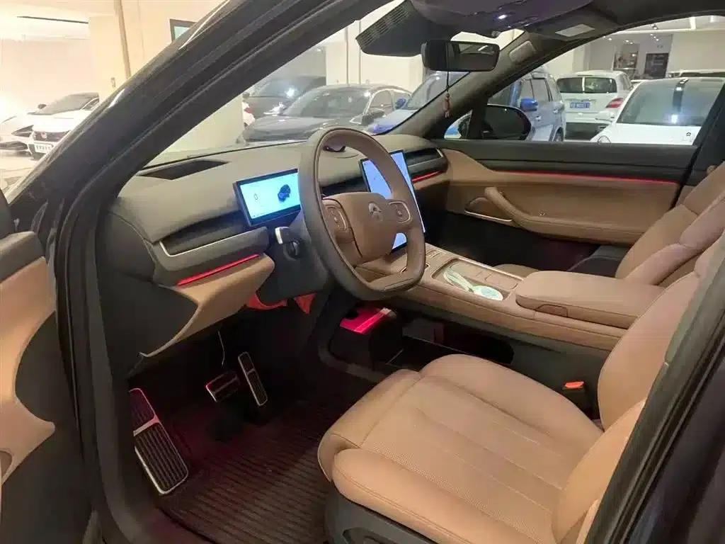 NIO ES8 2024 model 75kWh — миниатюра 7