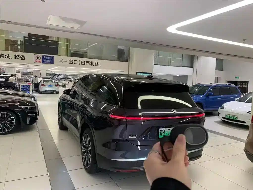 NIO ES8 2024 model 75kWh — миниатюра 8
