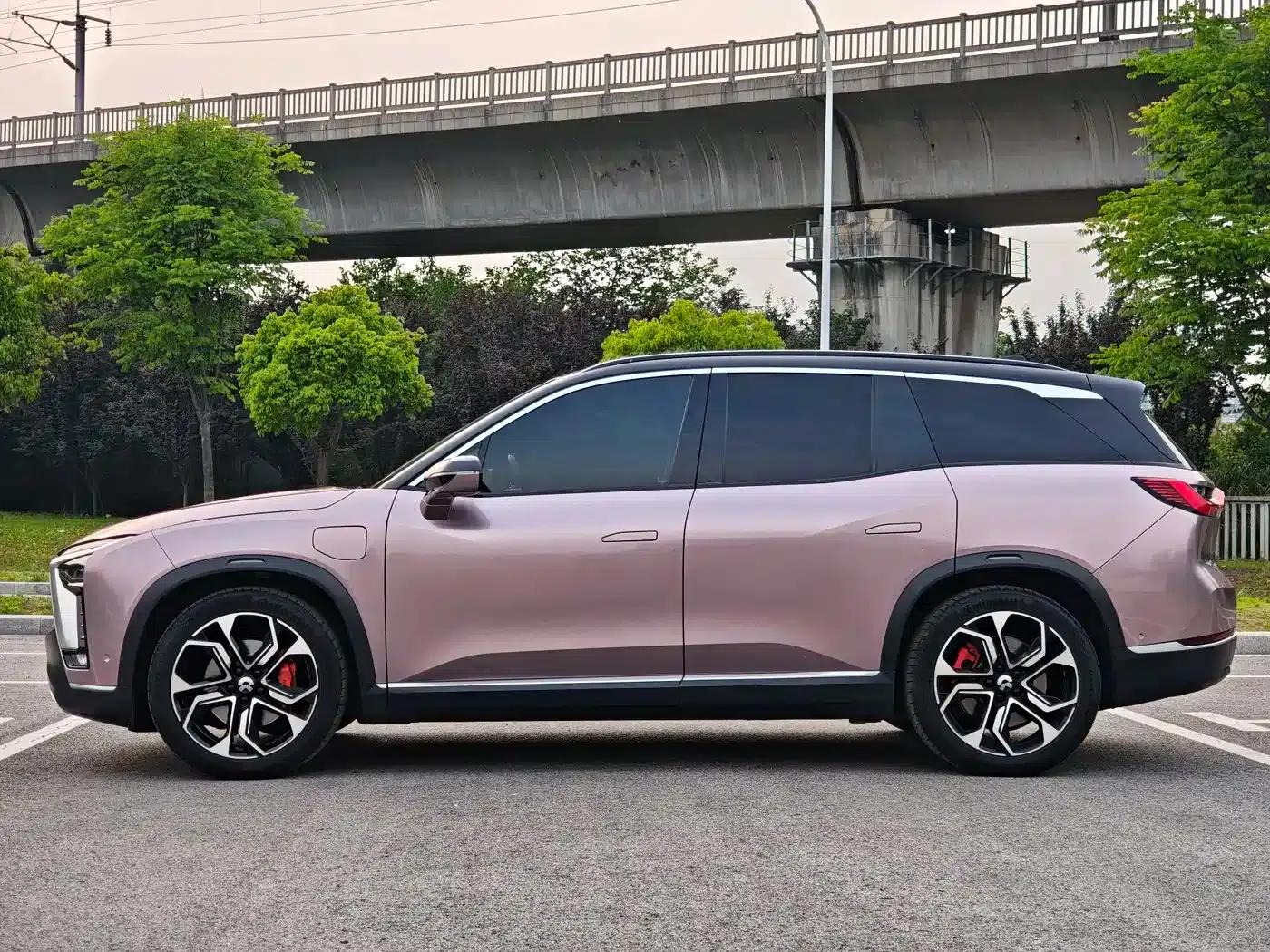 NIO ES8 2020 580KM Signature Edition 7-seater — миниатюра 13