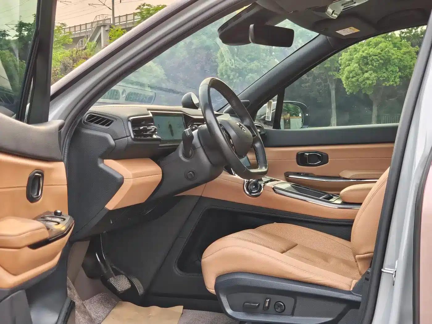 NIO ES8 2020 580KM Signature Edition 7-seater — миниатюра 9