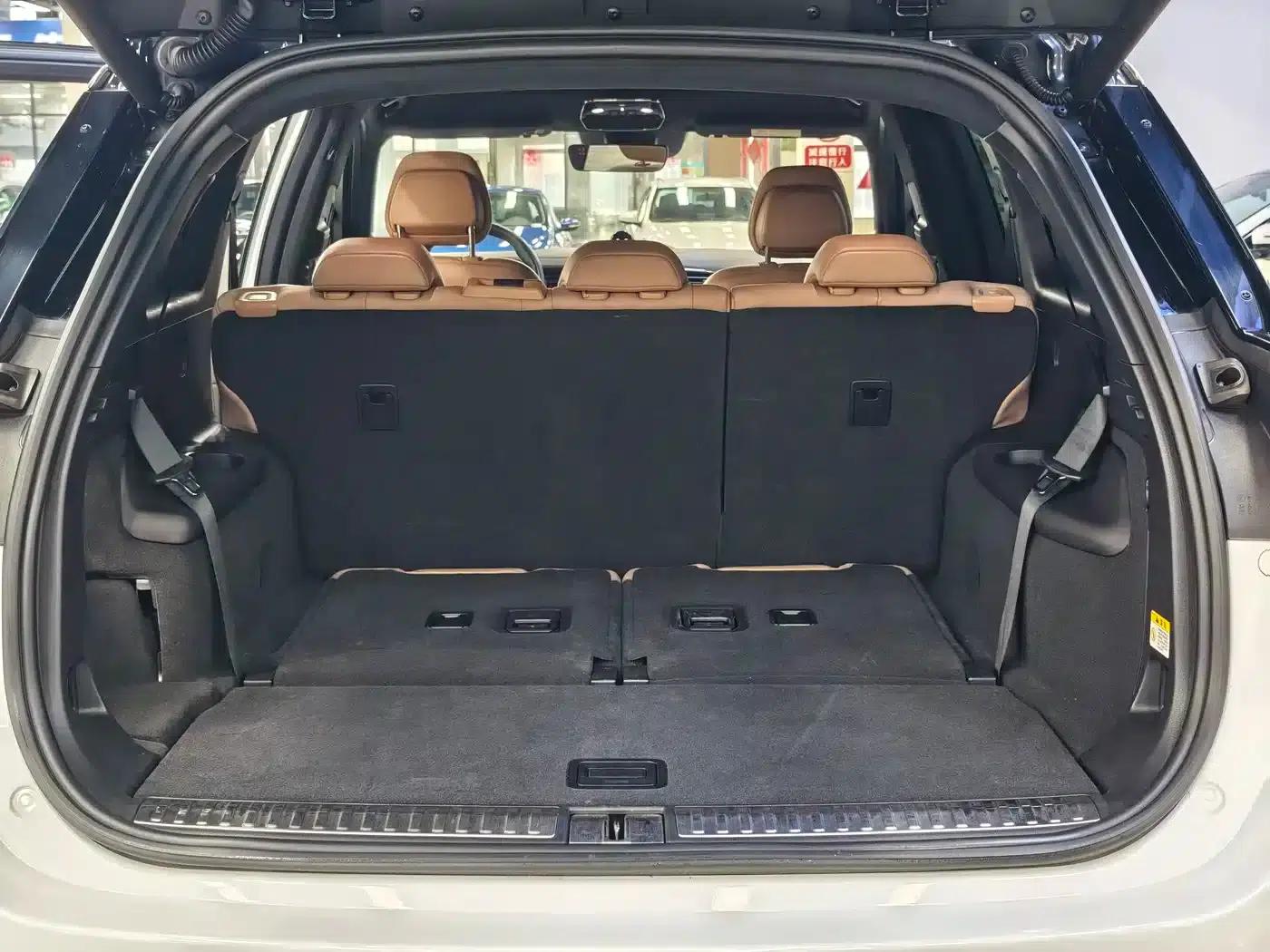 NIO ES8 2020 485KM Signature Edition 7-seater — миниатюра 11