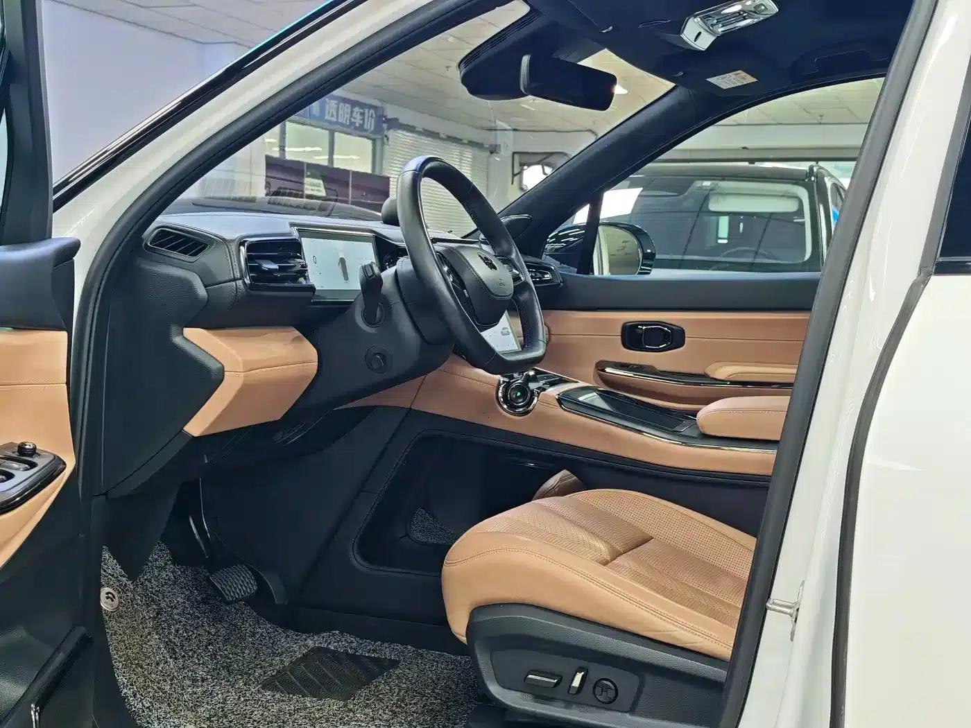 NIO ES8 2020 485KM Signature Edition 7-seater — миниатюра 12