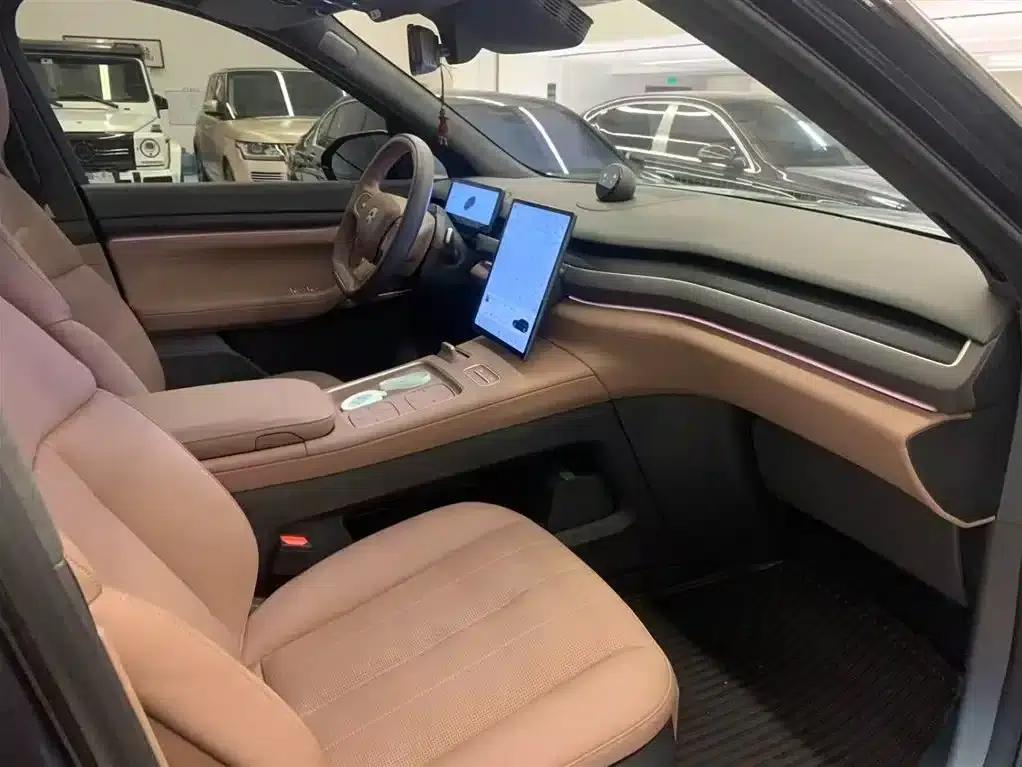NIO ES8 2024 model 75kWh — миниатюра 2