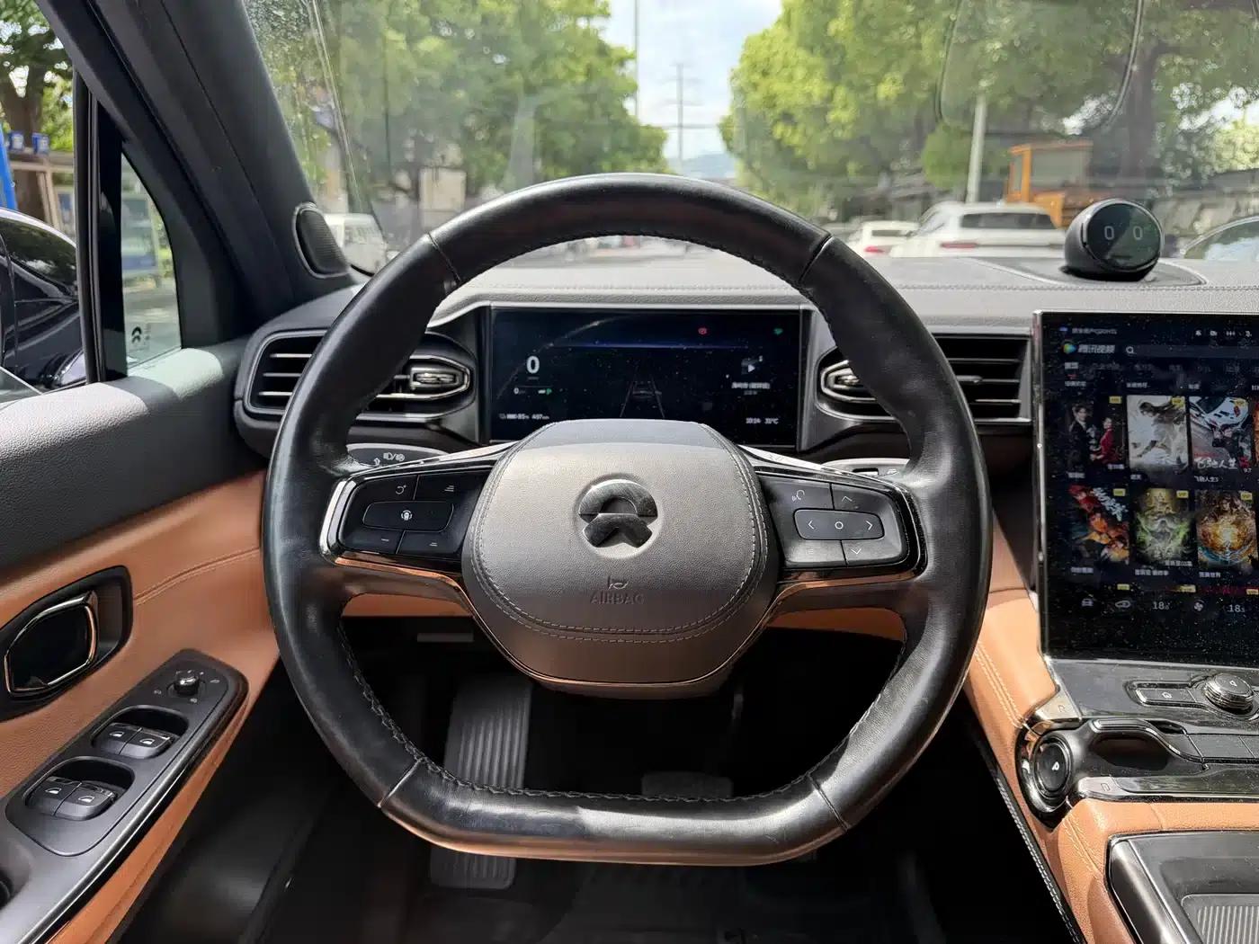 NIO ES8 2020 Model 580KM Six-Seater — миниатюра 8
