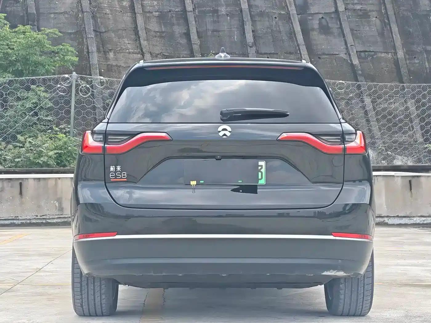 NIO ES8 2020 Model 415KM Seven-Seater — миниатюра 13