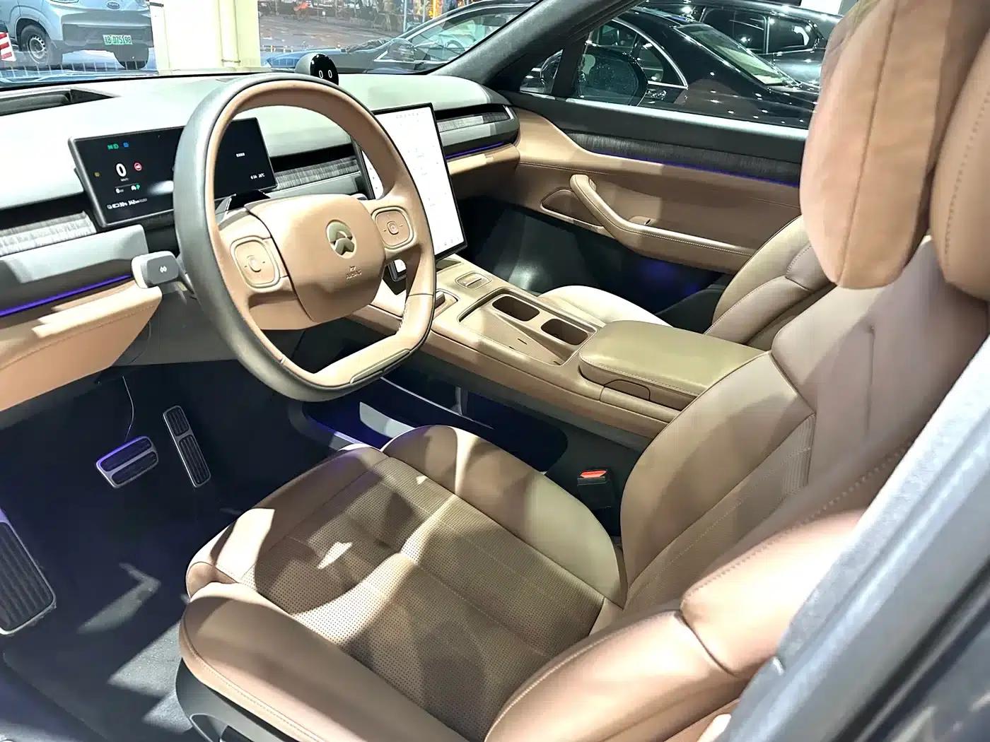 NIO ES8 2023 model 75kWh — миниатюра 5