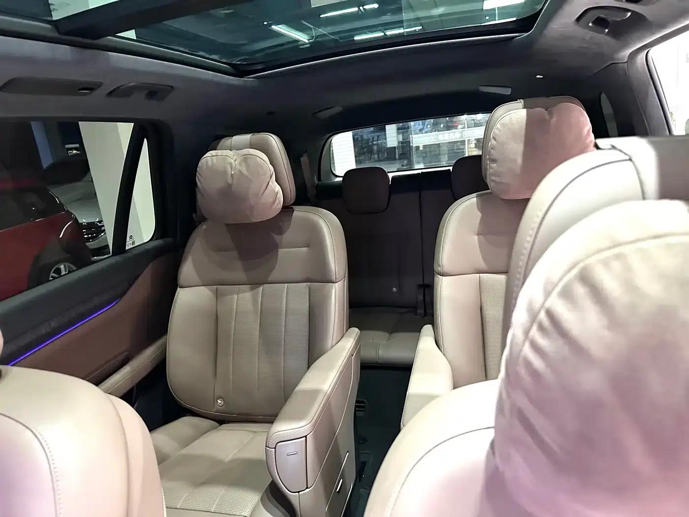 NIO ES8 2023 model 75kWh — миниатюра 8