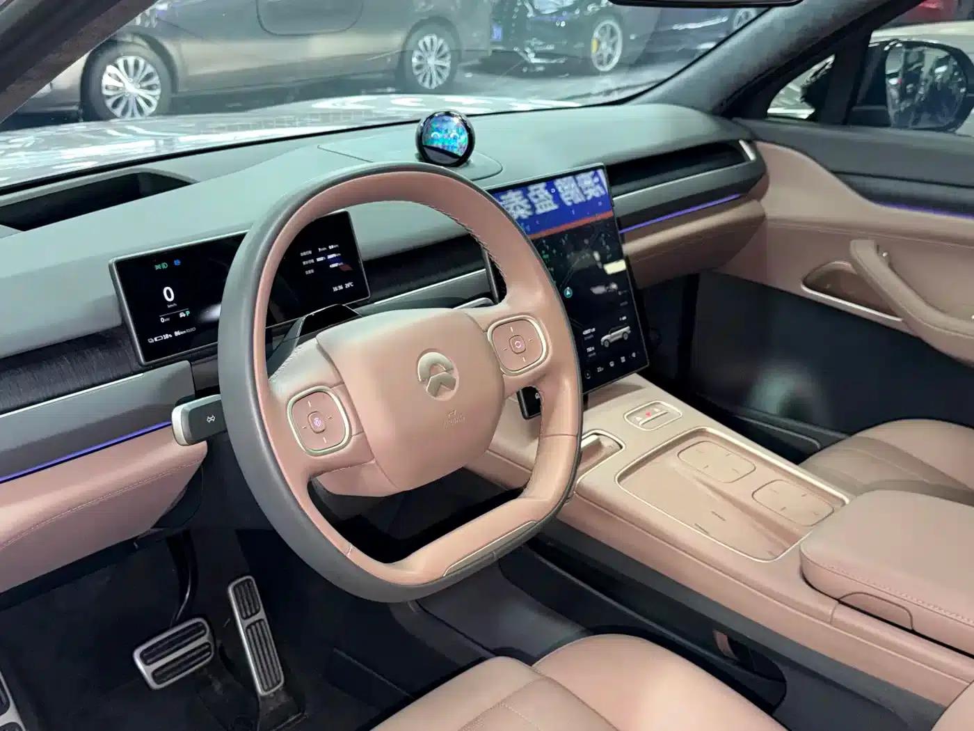 NIO ES8 2024 75kWh Executive Edition — миниатюра 16