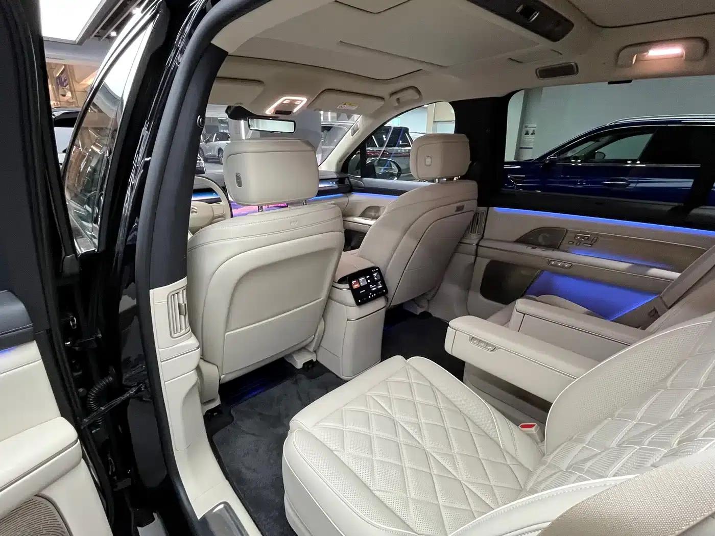 NIO ES8 2026 Model Six-Seat Executive Luxury Edition — миниатюра 6