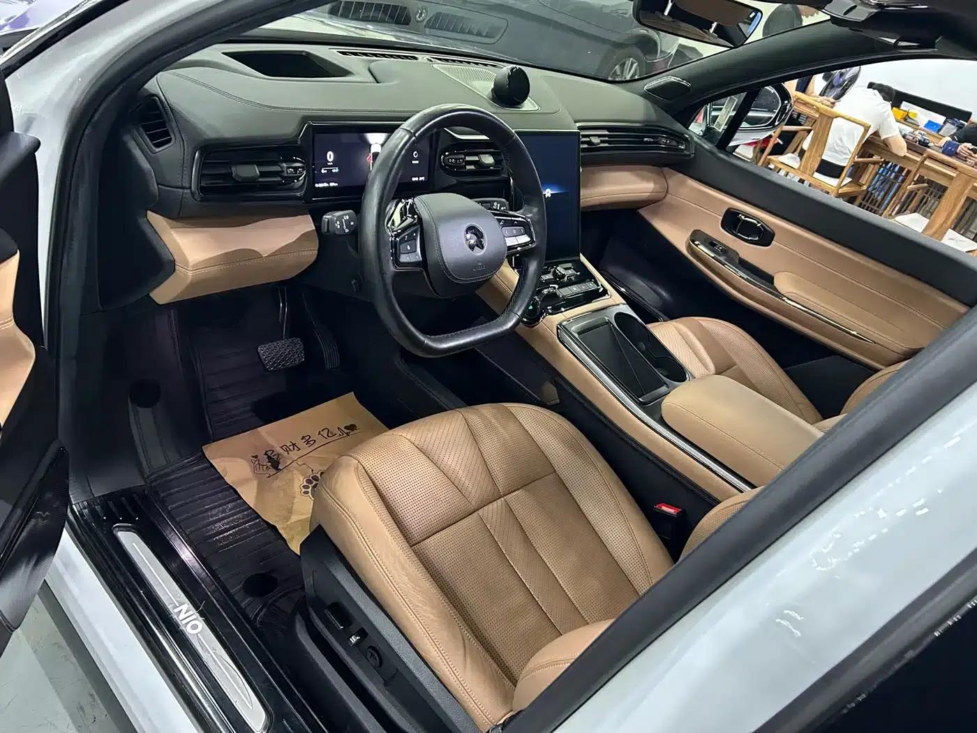 NIO ES8 2020 Model 415KM Six-Seater — миниатюра 7