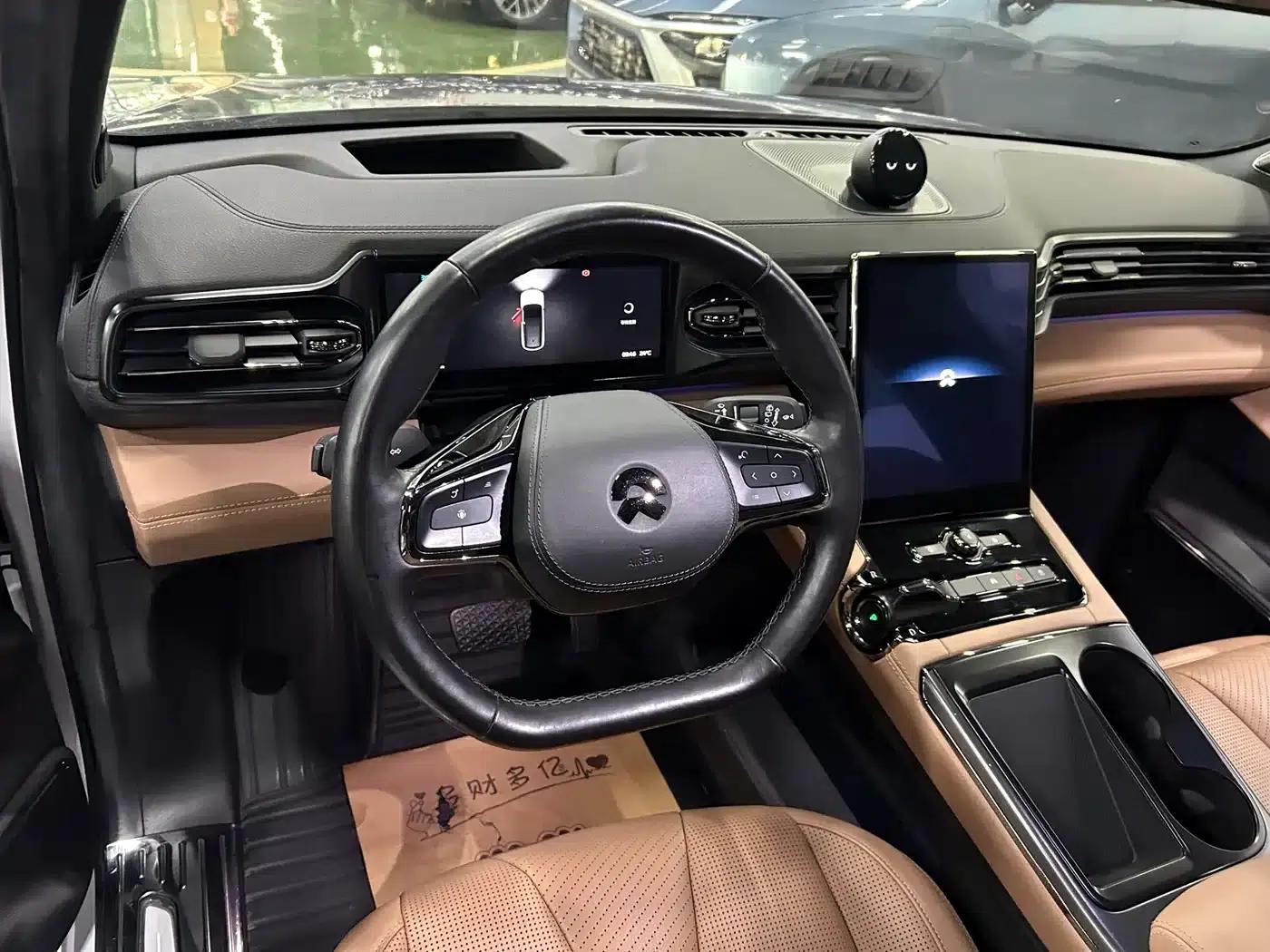 NIO ES8 2020 Model 415KM Six-Seater — миниатюра 8