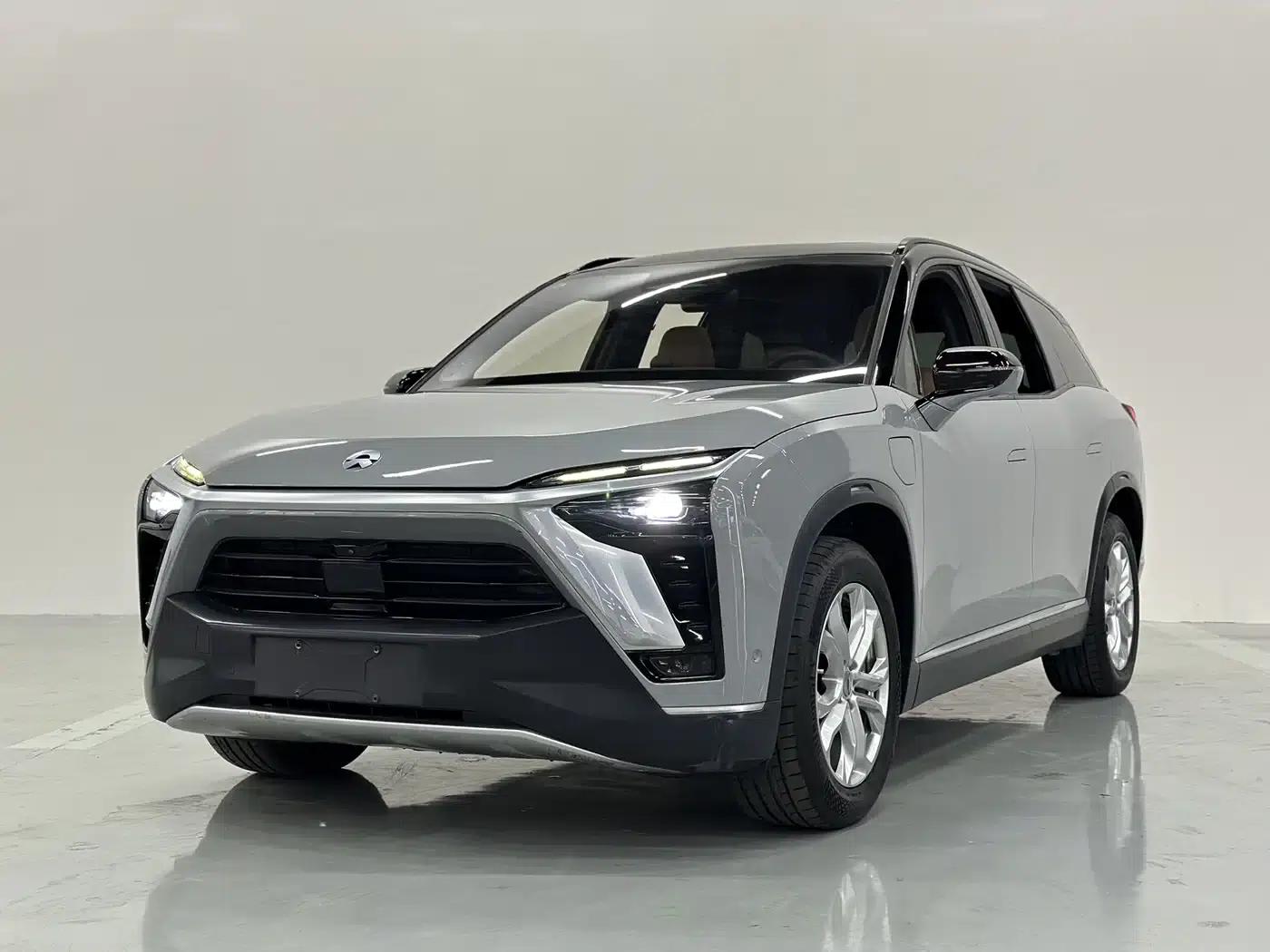 NIO ES8 2020 Model 415KM Six-Seater — миниатюра 1