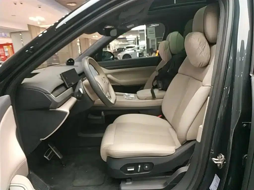 NIO ES8 2023 model 75kWh — миниатюра 15