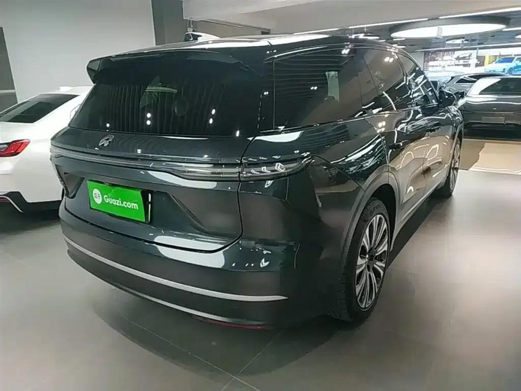 NIO ES8 2023 model 75kWh — миниатюра 7