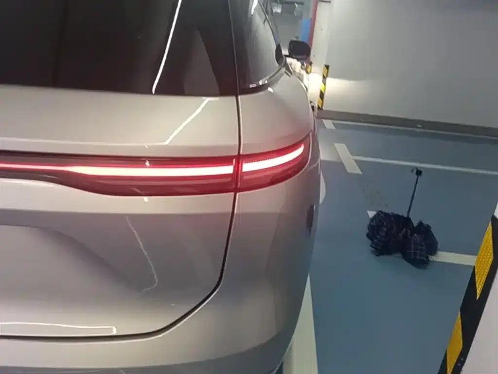 NIO ES8 2024 model 75kWh — миниатюра 8