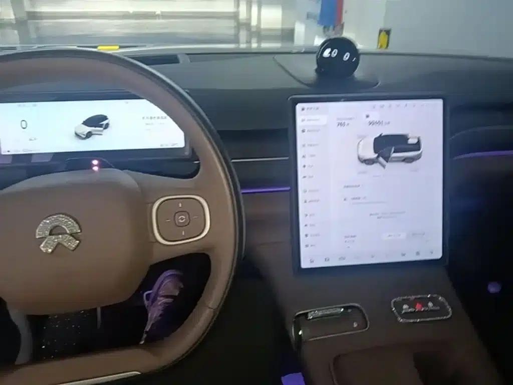 NIO ES8 2024 model 75kWh — миниатюра 10
