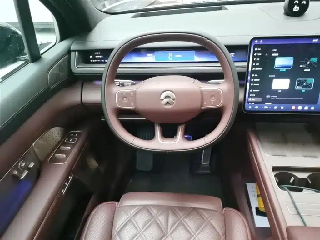 NIO ES8 2026 Model Six-Seat Executive Luxury Edition — миниатюра 11