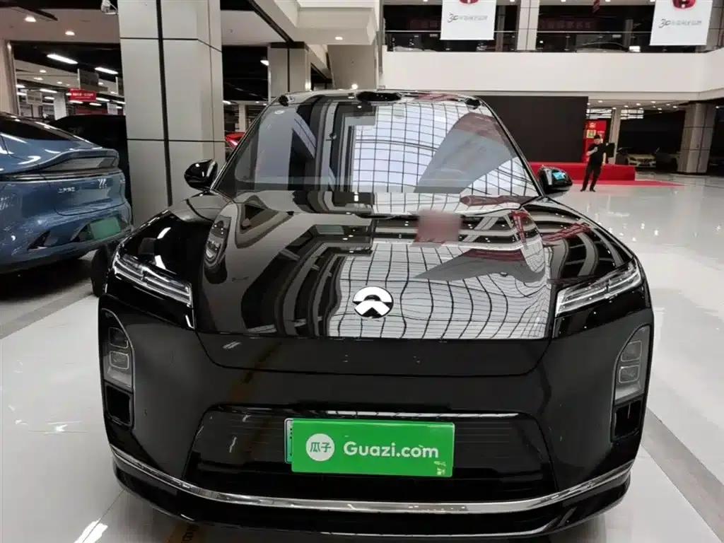 NIO ES8 2026 Model Six-Seat Executive Luxury Edition — миниатюра 3