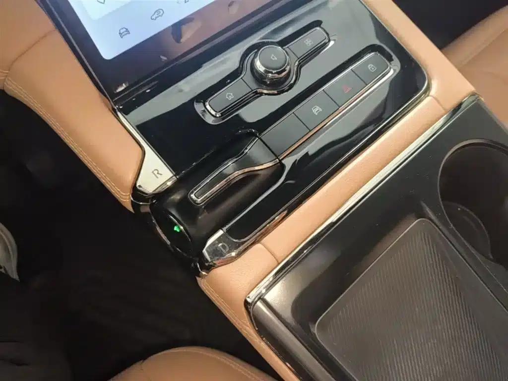 NIO ES8 2020 580KM Signature Edition Six-Seat Version — миниатюра 14