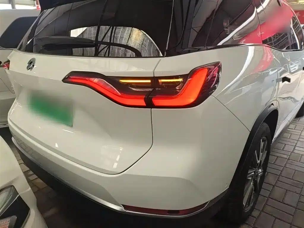 NIO ES8 2020 580KM Signature Edition Six-Seat Version — миниатюра 7