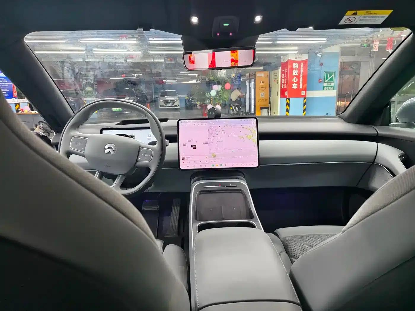 NIO ET5T 2025 75kWh Touring — миниатюра 10