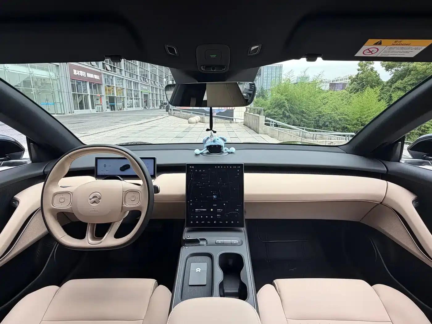 NIO ET5T 2023 75kWh Touring — миниатюра 8