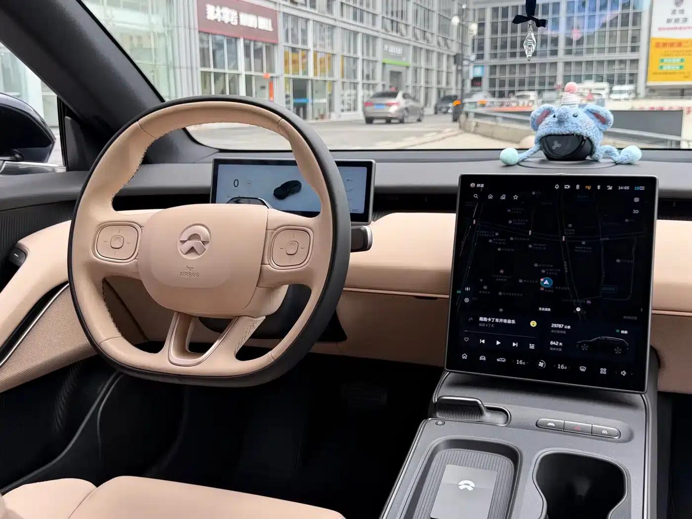 NIO ET5T 2023 75kWh Touring — миниатюра 9