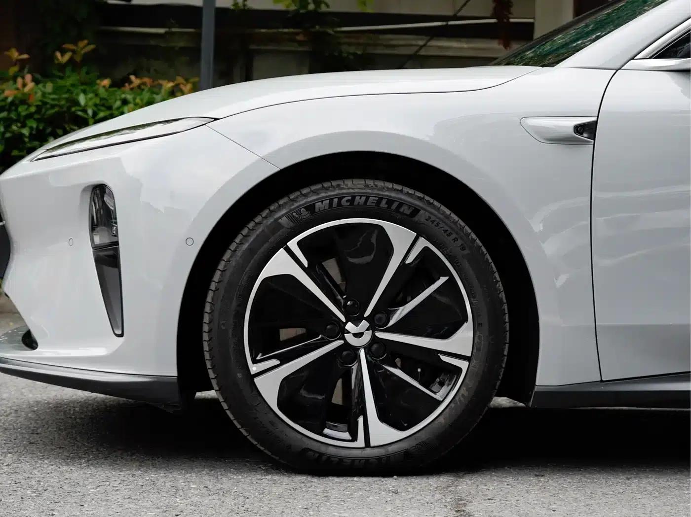 NIO ET5T 2024 Model 75kWh Touring — миниатюра 8